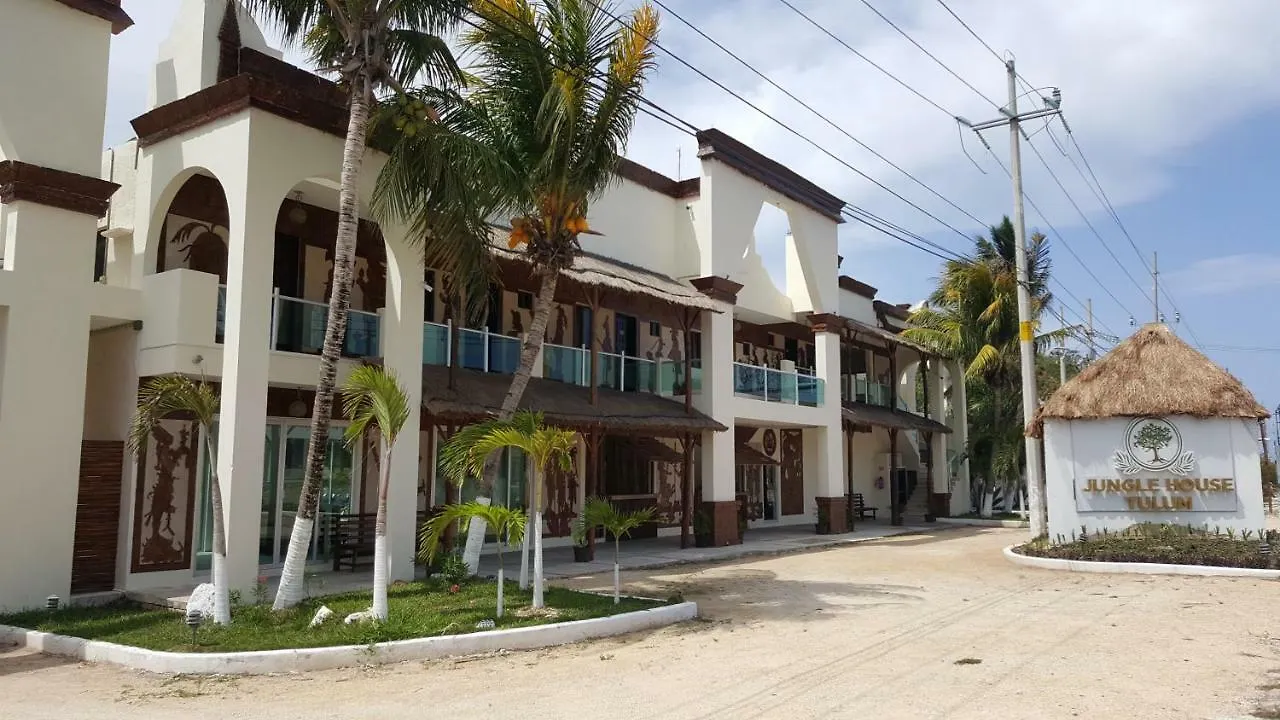 Jungle House Tulum Hotel & Hostal